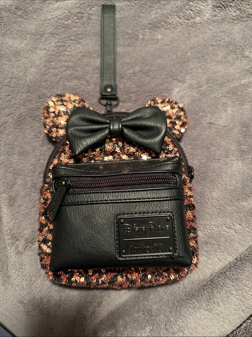 Loungefly Disney Parks-Mini Sequin Minnie Wristlet - Black and Rose Gold